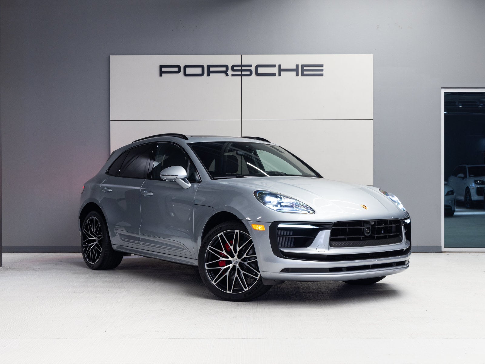 2026 Porsche Macan Macan S