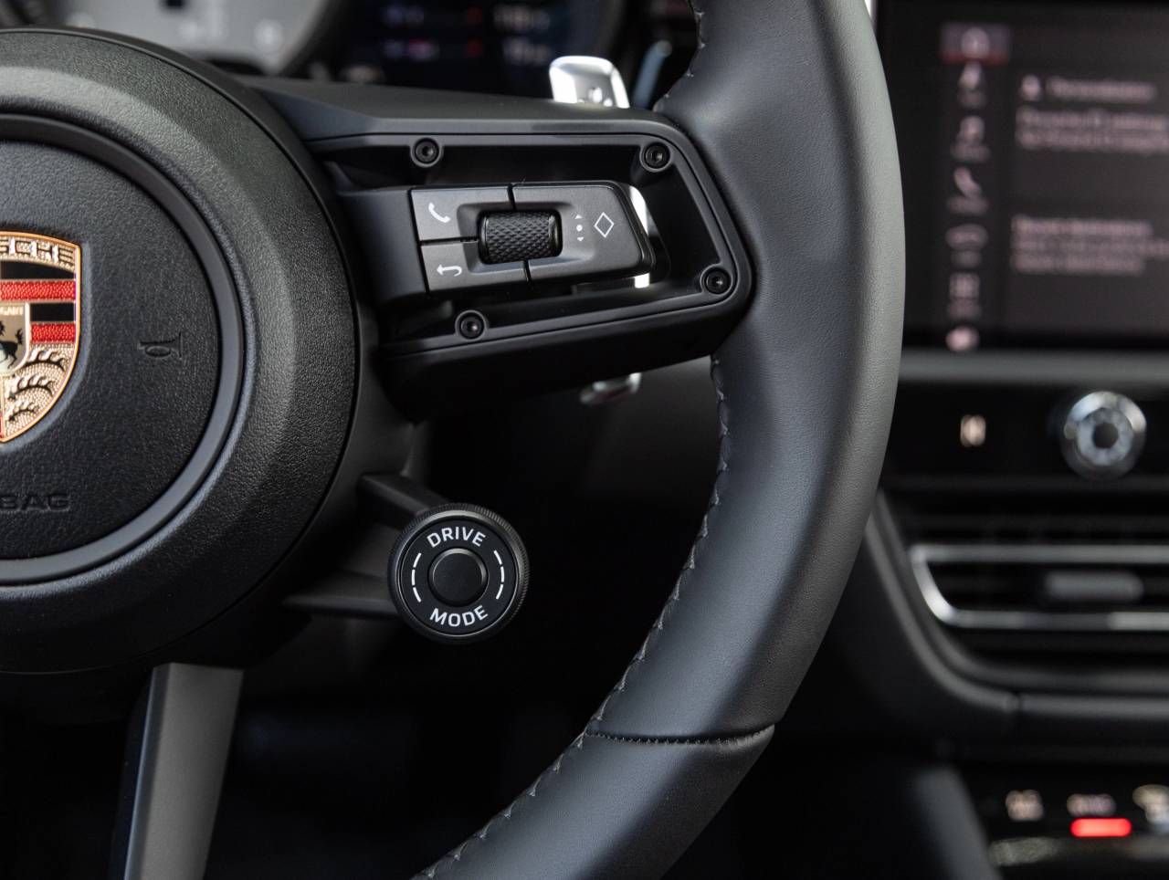 2026 Porsche Macan Macan S