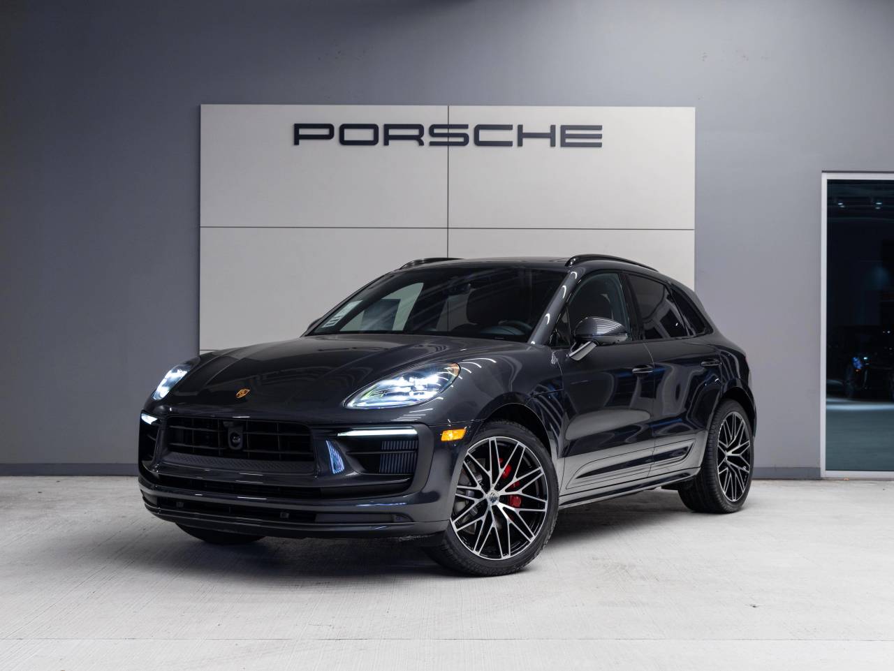 2026 Porsche Macan Macan S