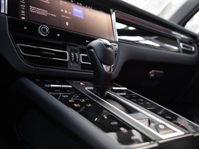 2026 Porsche Macan Macan S