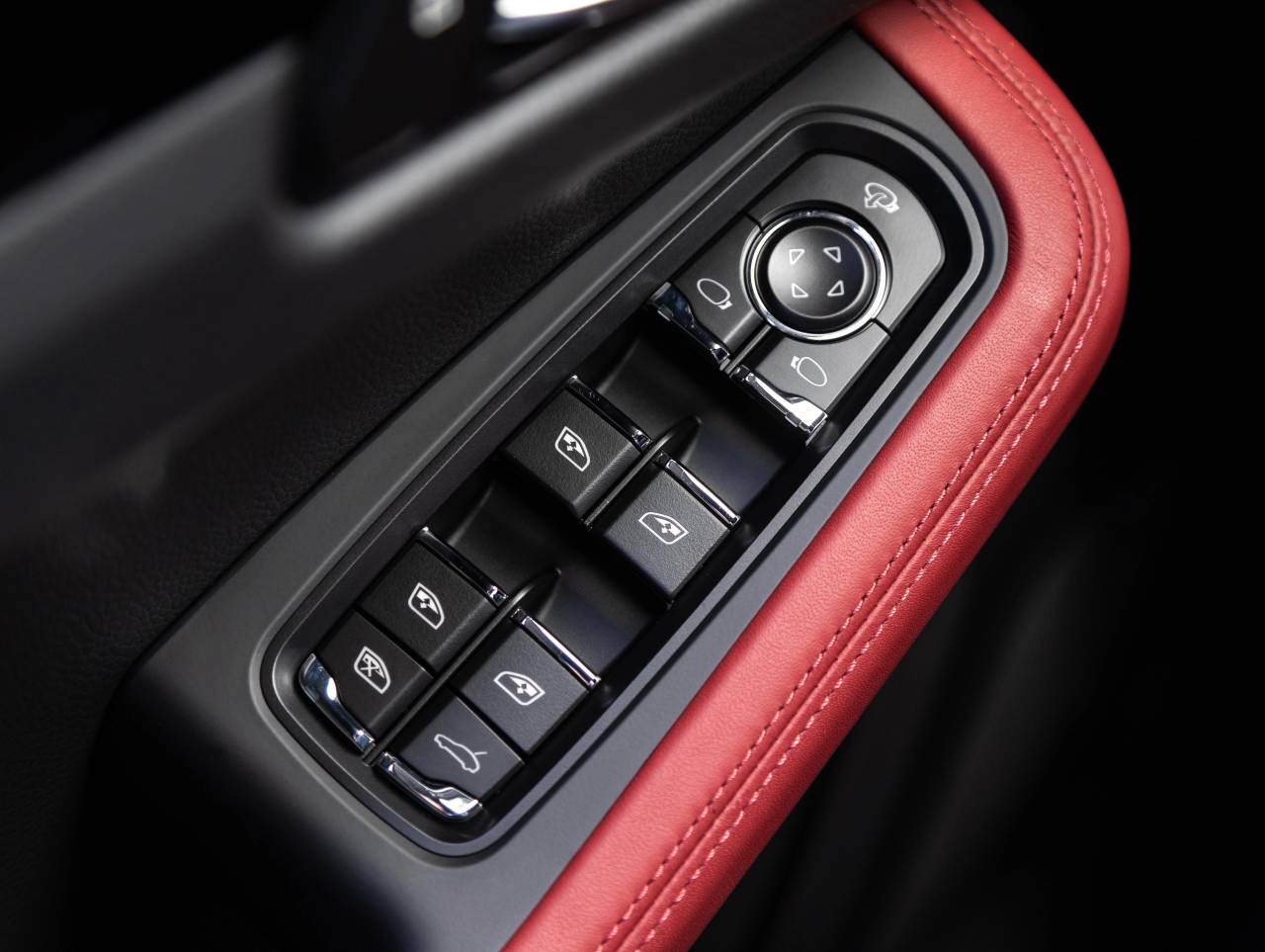 2026 Porsche Macan Macan S