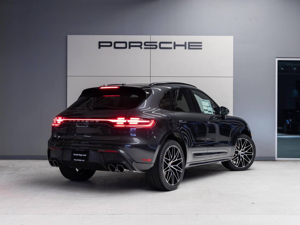 2026 Porsche Macan Macan S