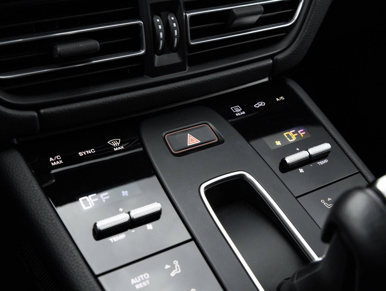 2023 Porsche Macan S