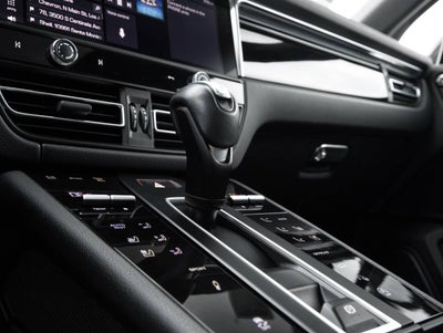 2023 Porsche Macan S