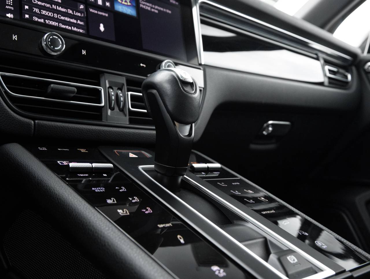 2023 Porsche Macan S