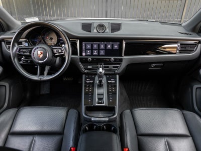 2023 Porsche Macan S