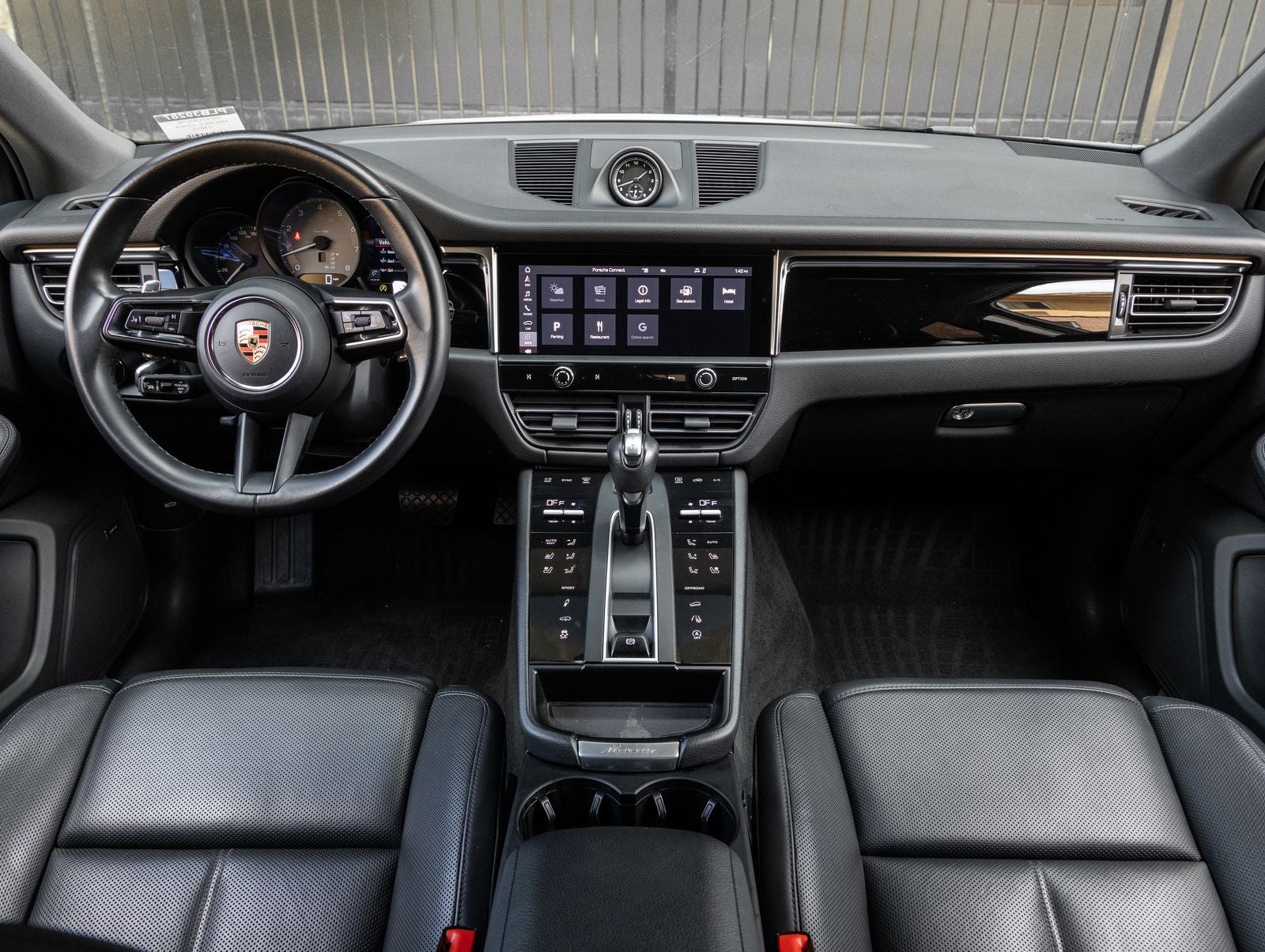 2023 Porsche Macan S