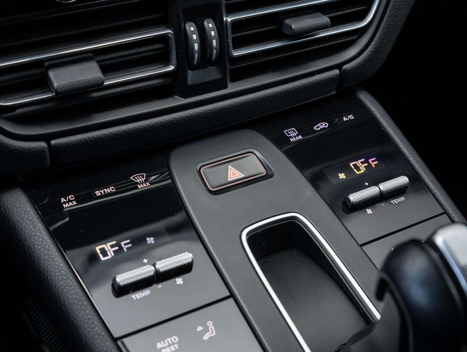 2023 Porsche Macan S