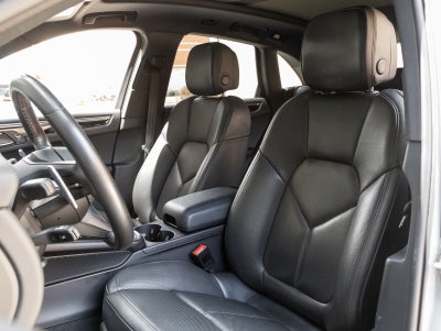 2023 Porsche Macan S