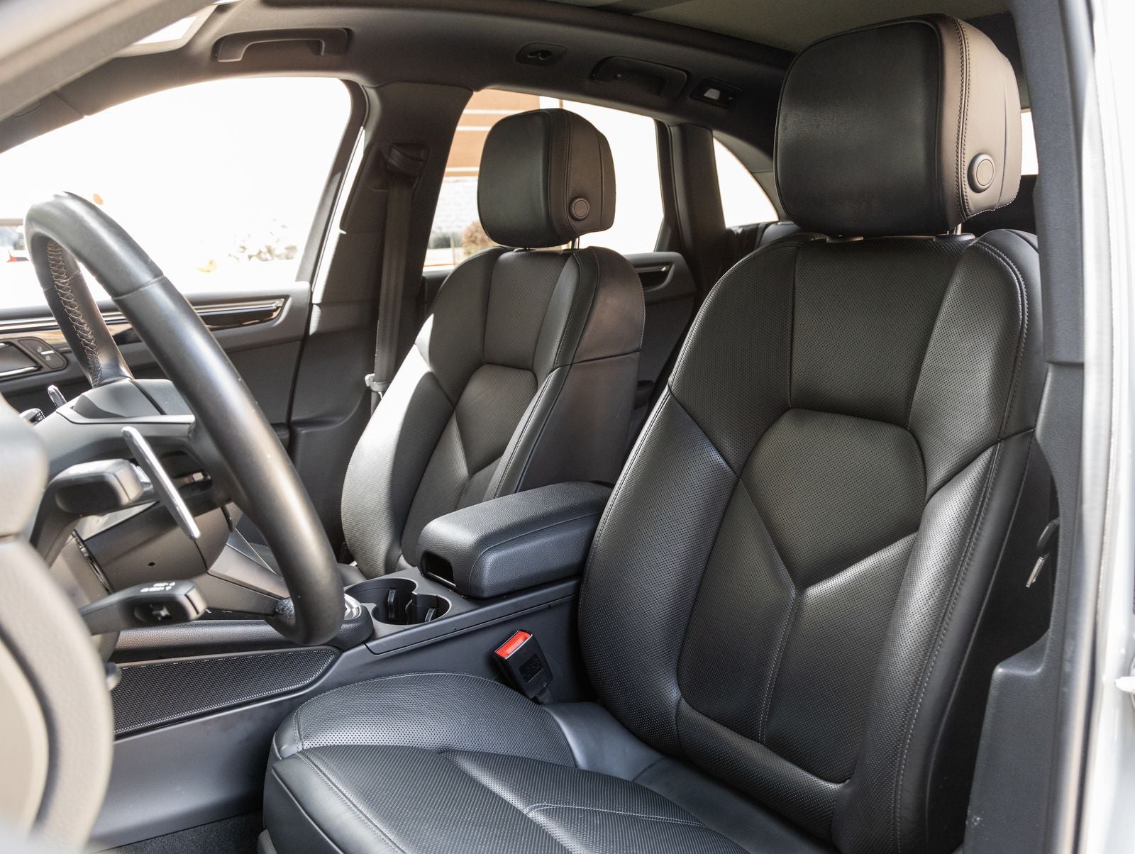 2023 Porsche Macan S