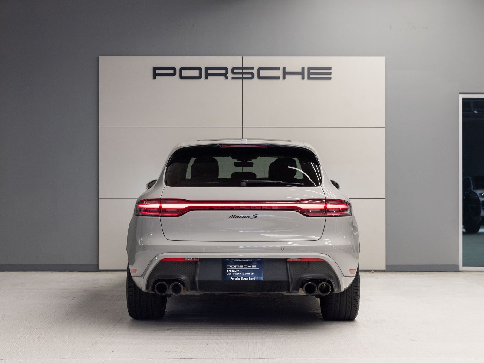 2023 Porsche Macan S