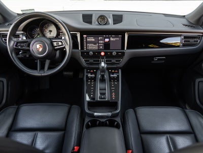 2023 Porsche Macan Macan S (MY23)