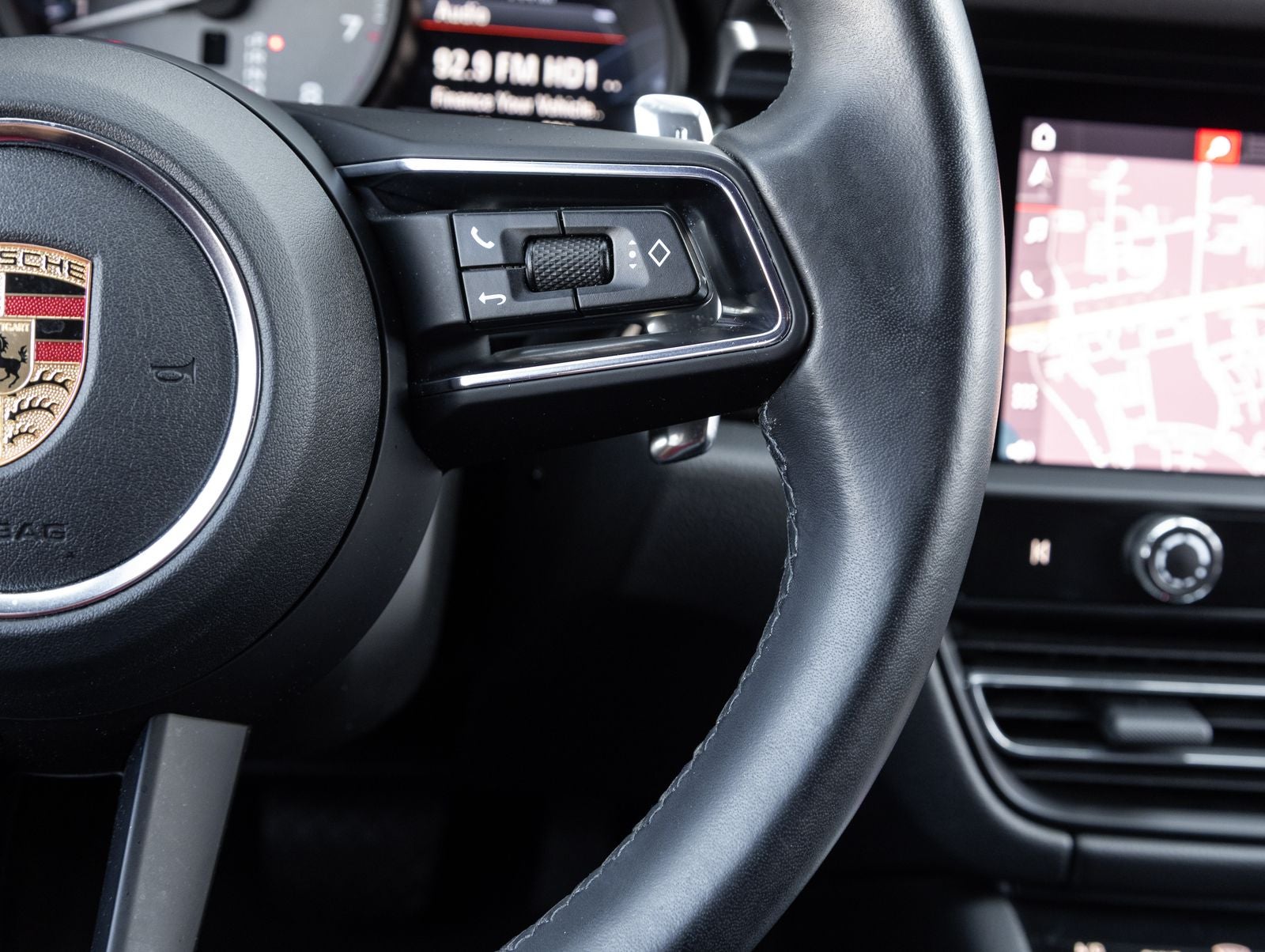 2023 Porsche Macan Macan S (MY23)