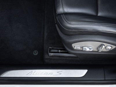 2023 Porsche Macan Macan S (MY23)