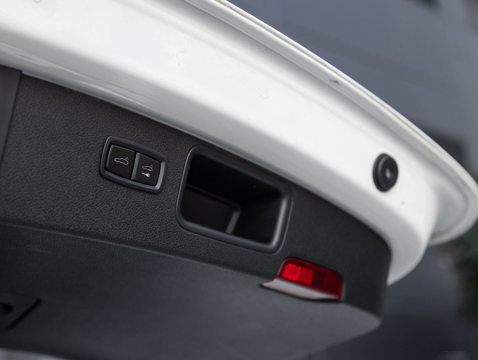 2023 Porsche Macan Macan S (MY23)