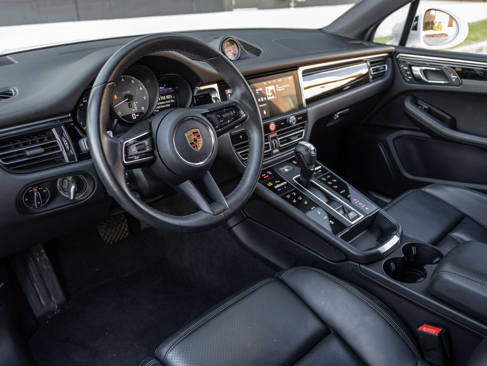 2023 Porsche Macan Macan S (MY23)