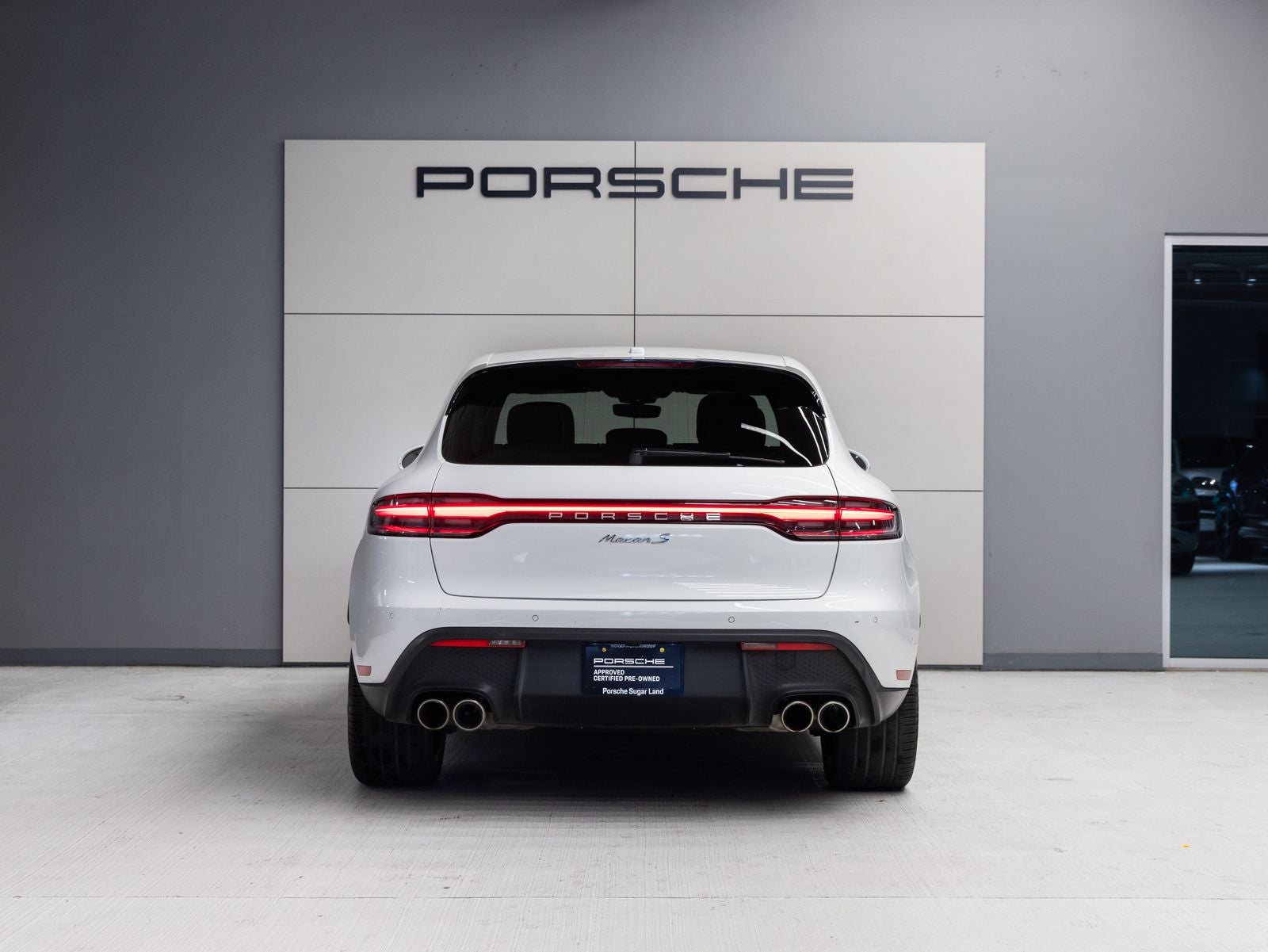 2023 Porsche Macan Macan S (MY23)