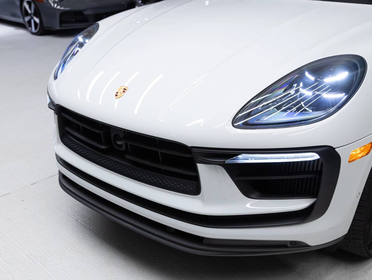 2023 Porsche Macan Macan S (MY23)