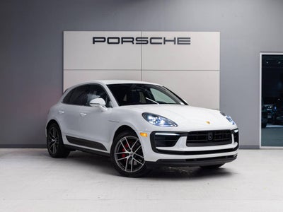 2023 Porsche Macan Macan S (MY23)
