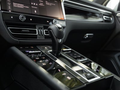 2026 Porsche Macan Macan S