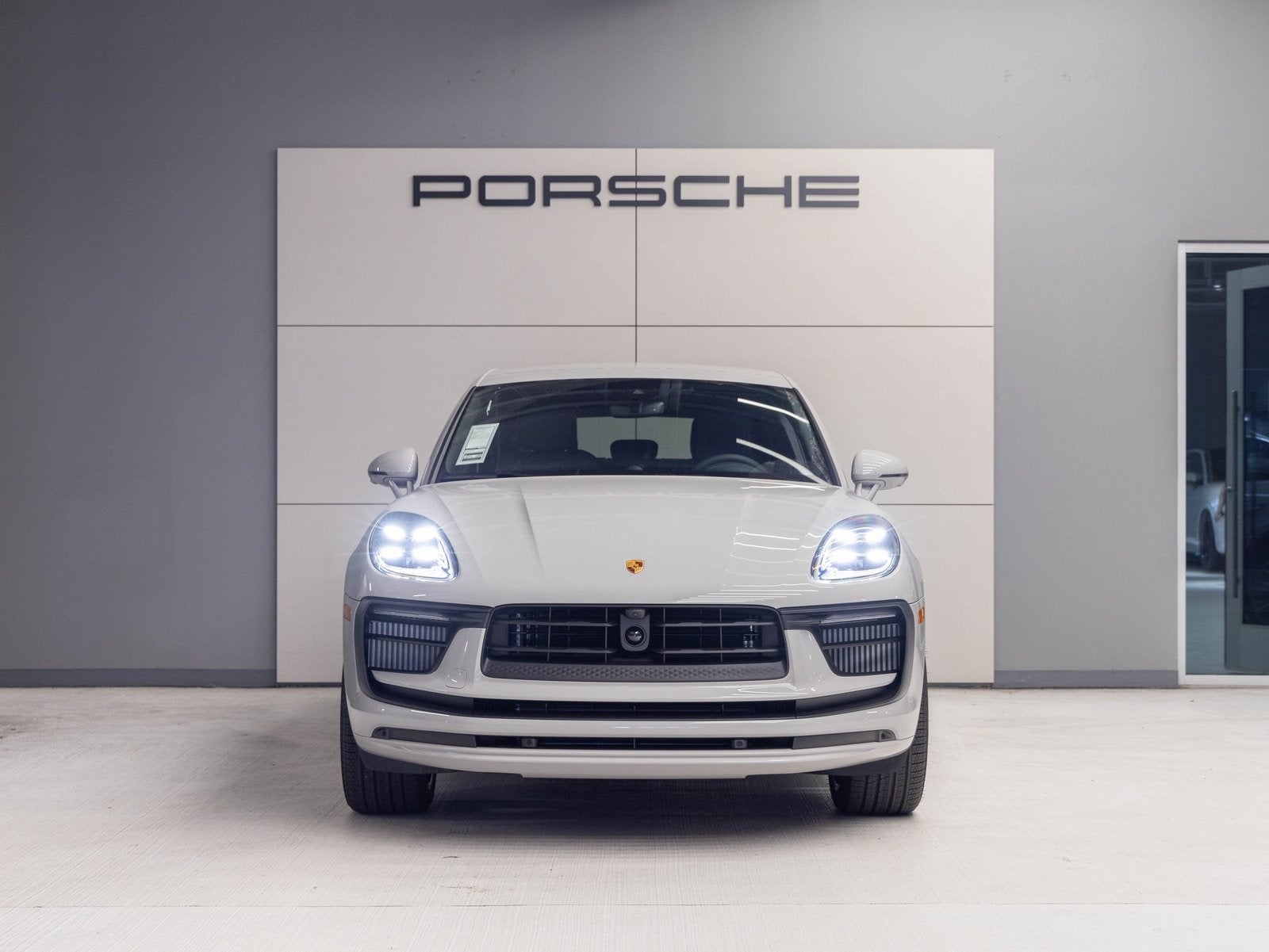 2026 Porsche Macan Macan S