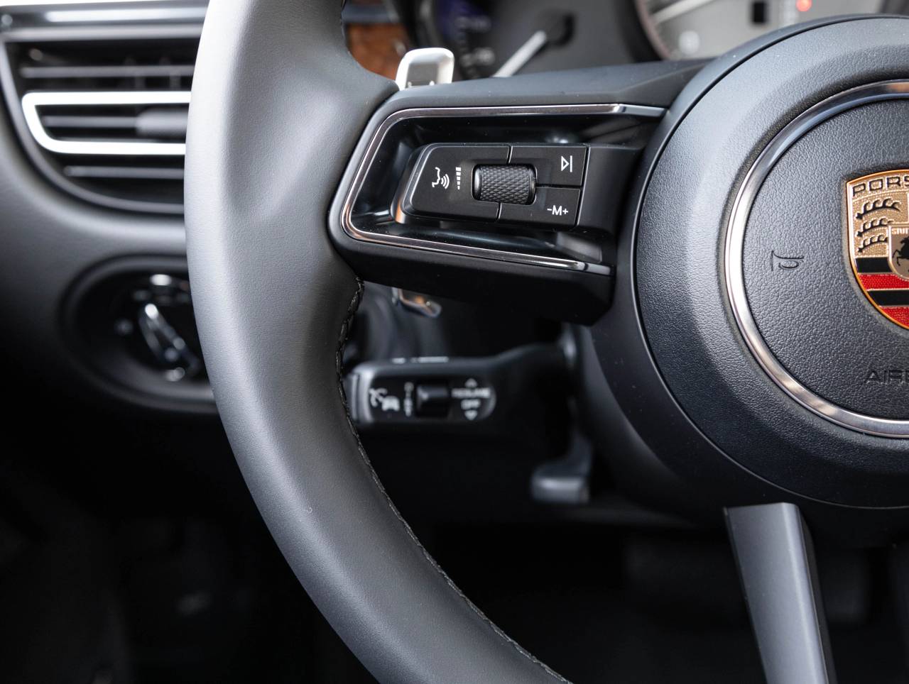 2026 Porsche Macan Macan S