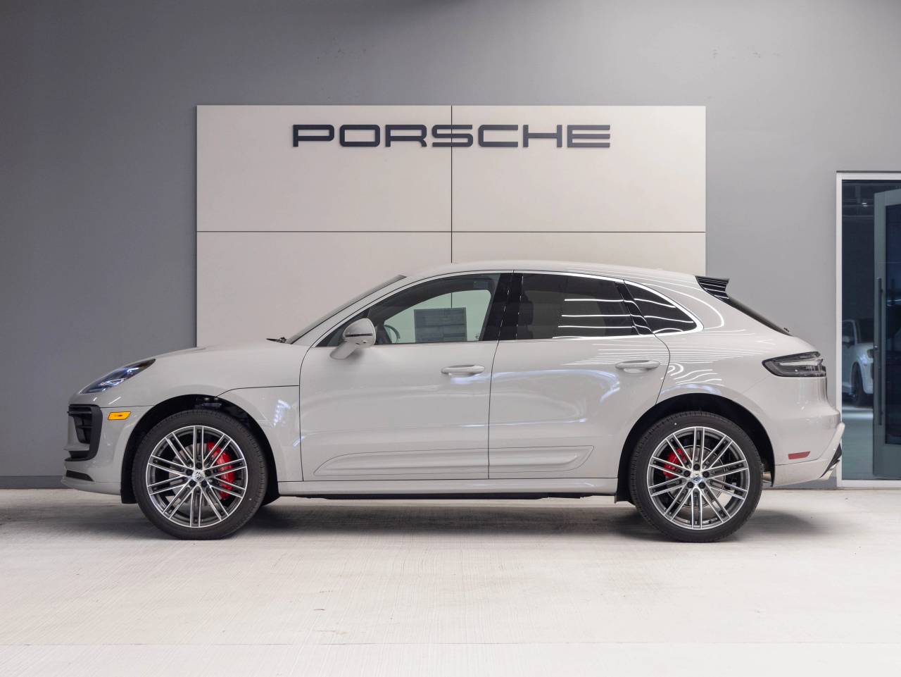 2026 Porsche Macan Macan S