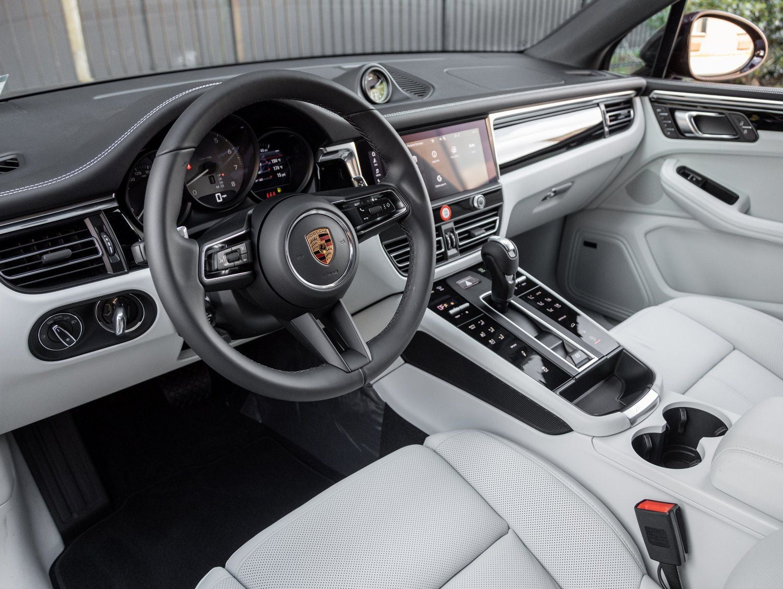 2026 Porsche Macan S