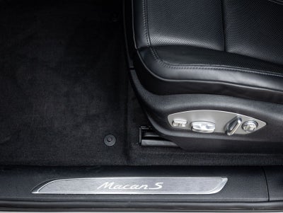2023 Porsche Macan S