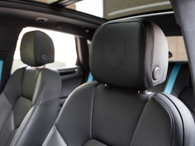 2023 Porsche Macan S