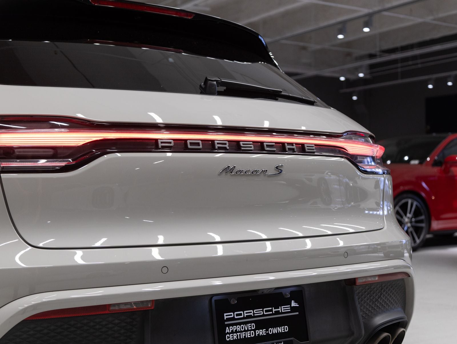 2023 Porsche Macan S