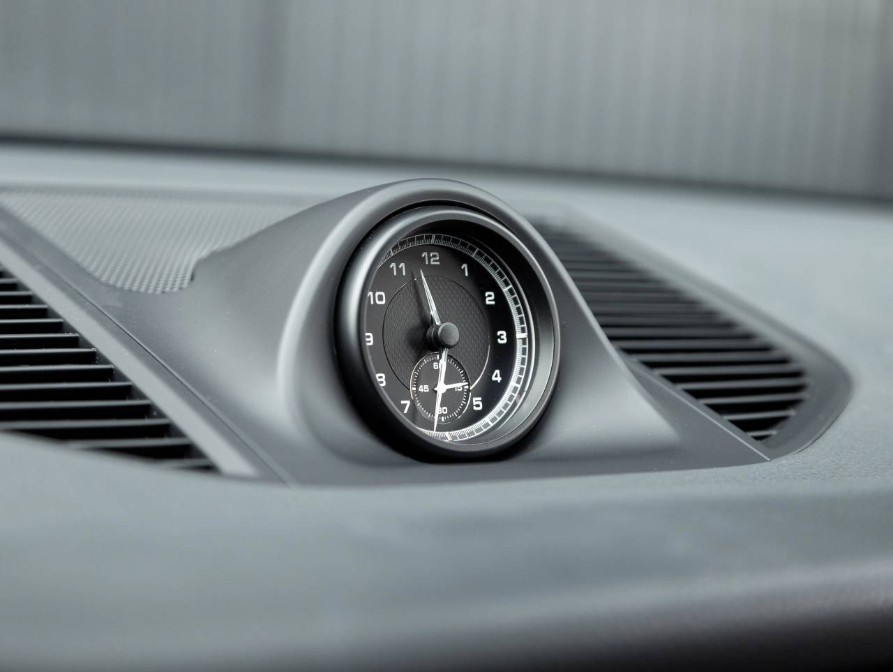 2023 Porsche Macan S