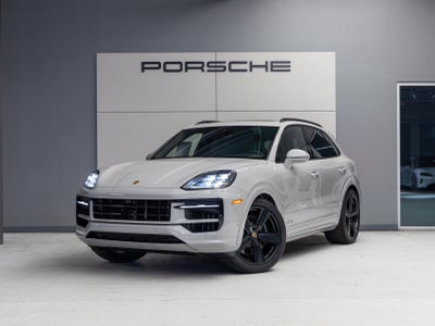 2026 Porsche Cayenne Cayenne GTS