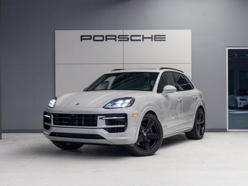 2026 Porsche Cayenne Cayenne GTS