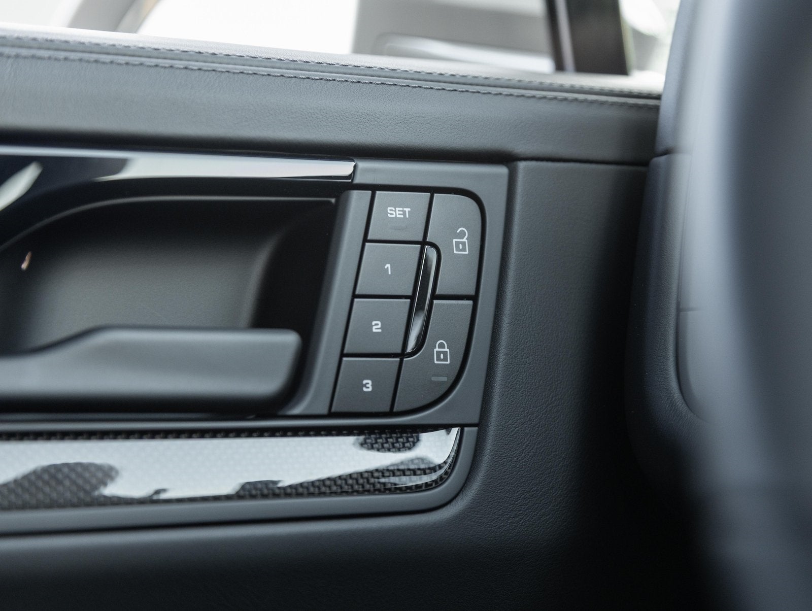 2026 Porsche Cayenne Cayenne GTS