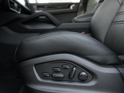 2026 Porsche Cayenne Cayenne GTS