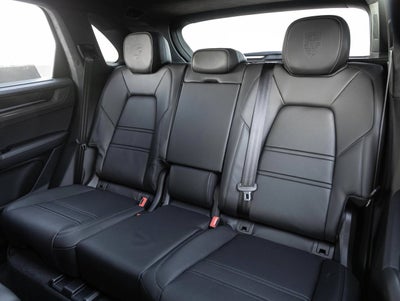 2026 Porsche Cayenne Cayenne GTS