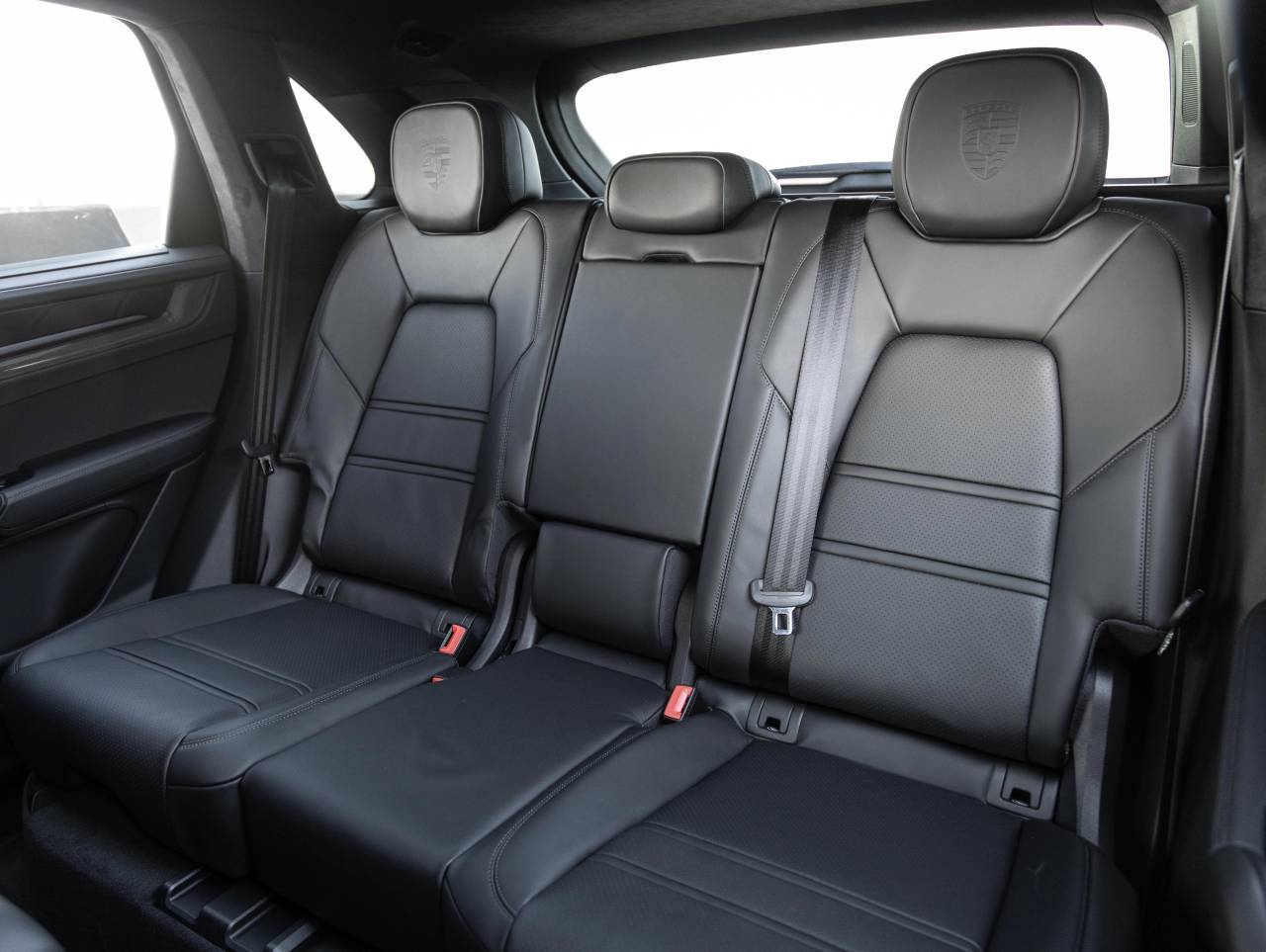 2026 Porsche Cayenne Cayenne GTS