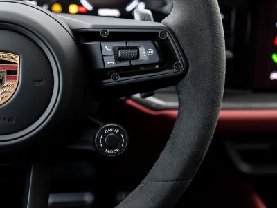 2026 Porsche Cayenne Cayenne GTS