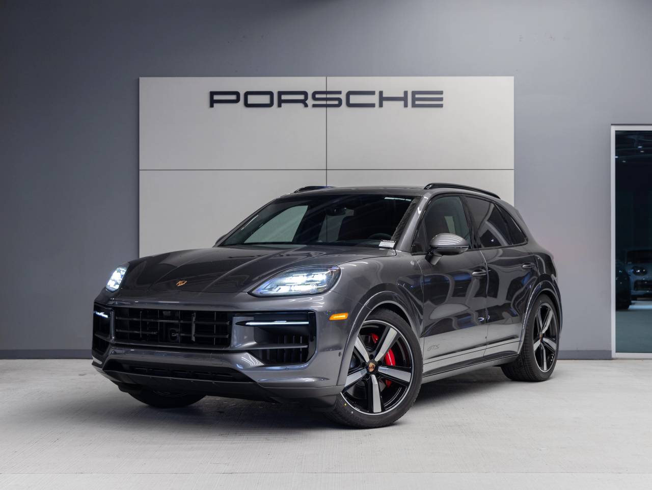 2026 Porsche Cayenne Cayenne GTS