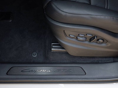 2026 Porsche Cayenne GTS