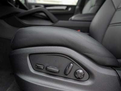 2026 Porsche Cayenne Cayenne GTS