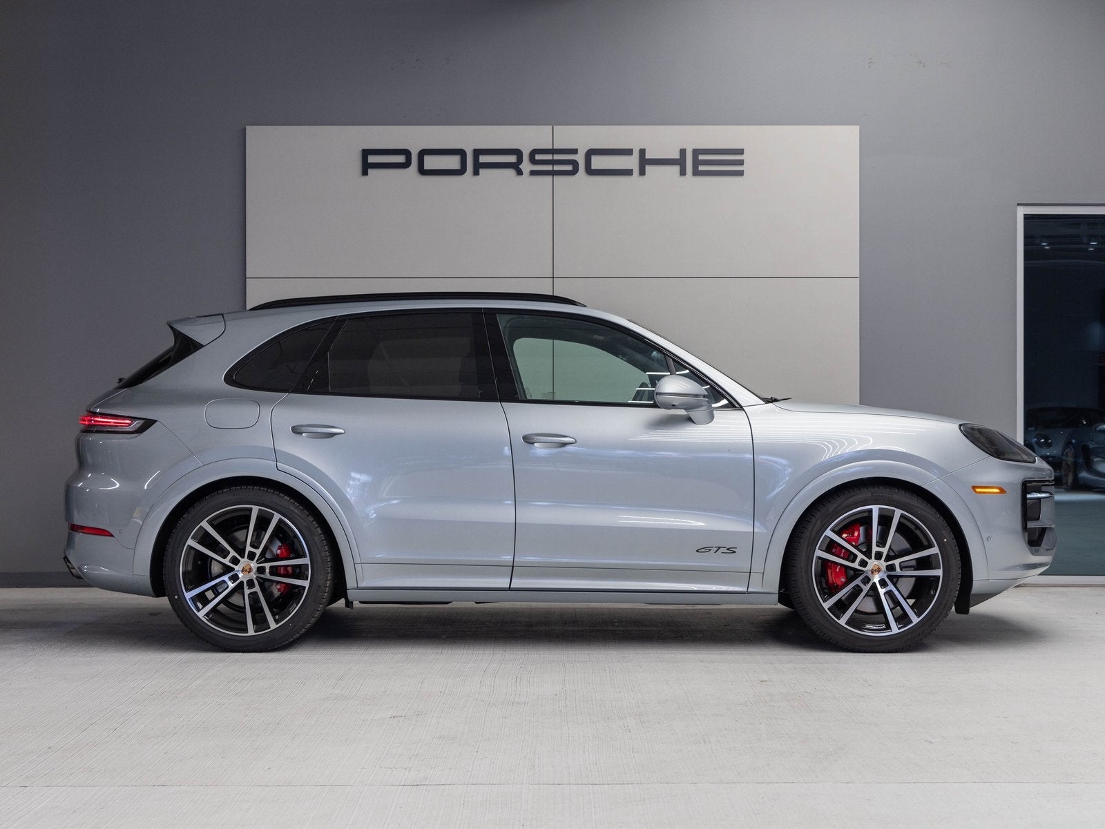 2026 Porsche Cayenne Cayenne GTS