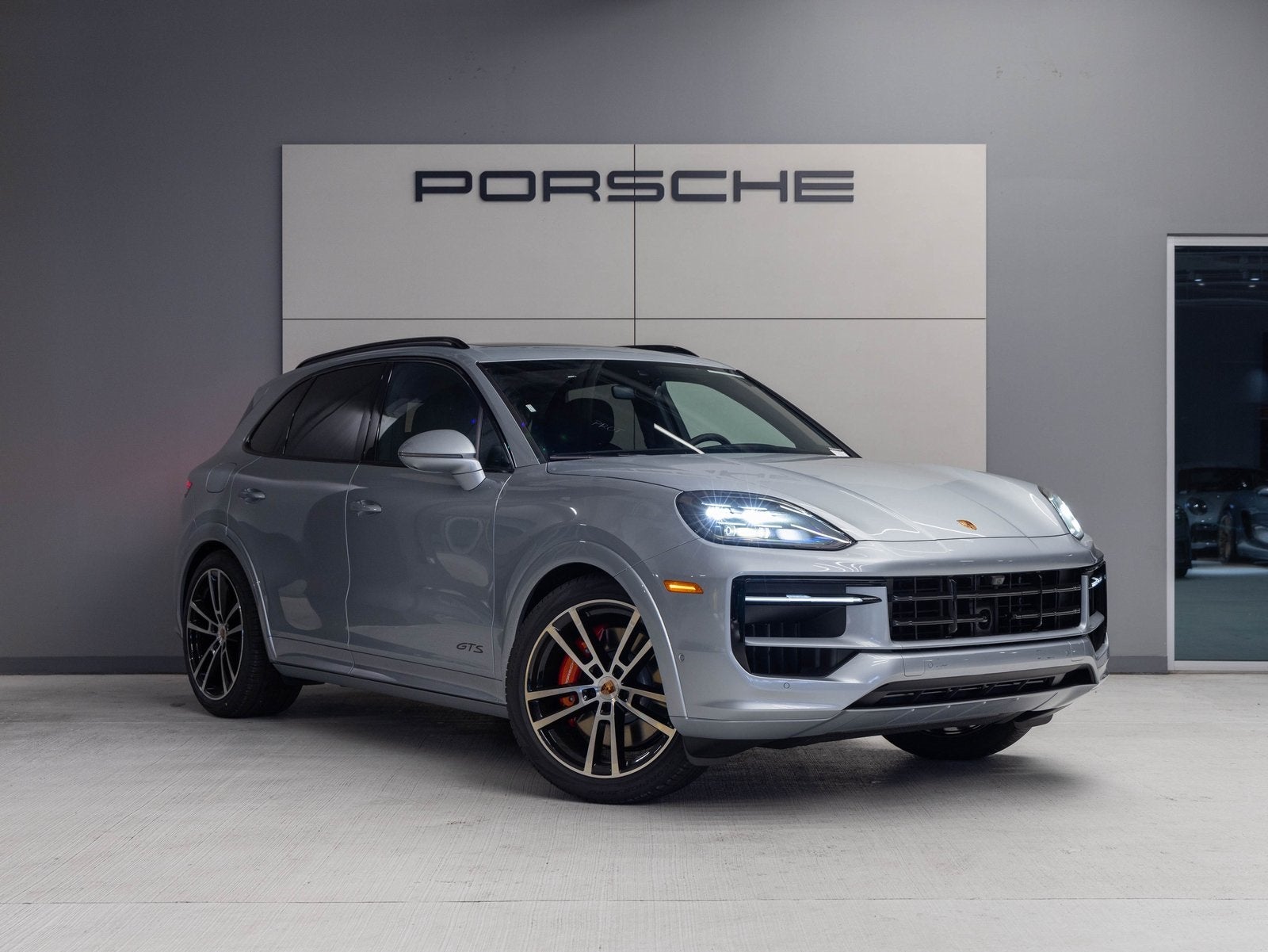 2026 Porsche Cayenne Cayenne GTS