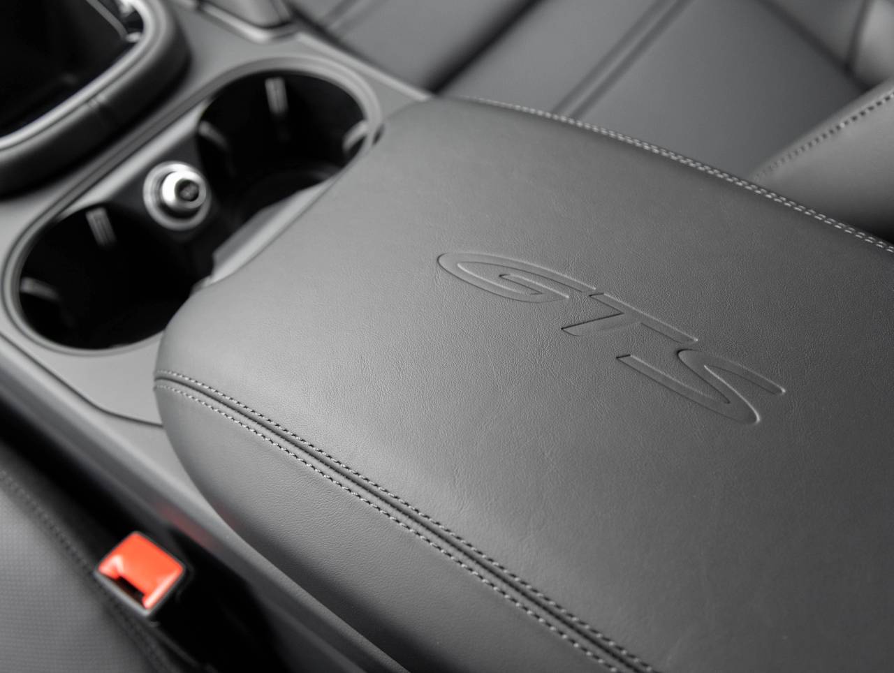 2026 Porsche Cayenne Cayenne GTS