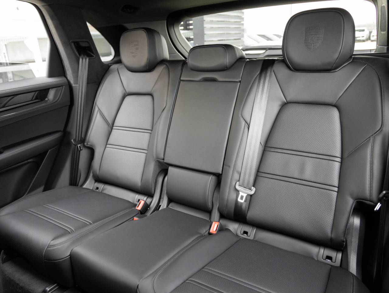 2026 Porsche Cayenne Cayenne GTS