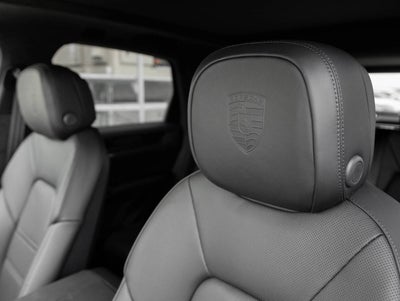 2026 Porsche Cayenne Cayenne GTS