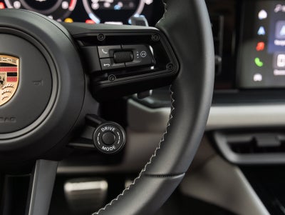 2026 Porsche Cayenne Cayenne GTS