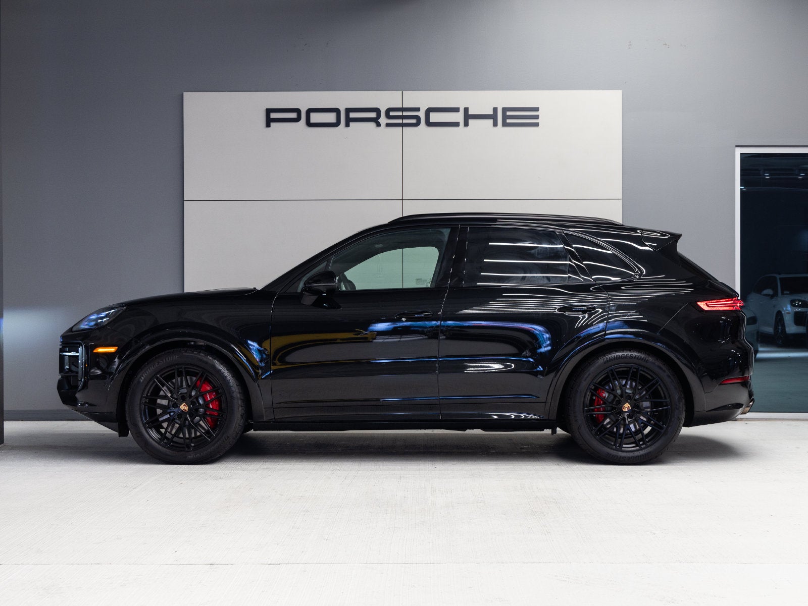 2026 Porsche Cayenne Cayenne GTS