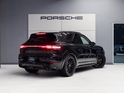 2026 Porsche Cayenne Cayenne GTS